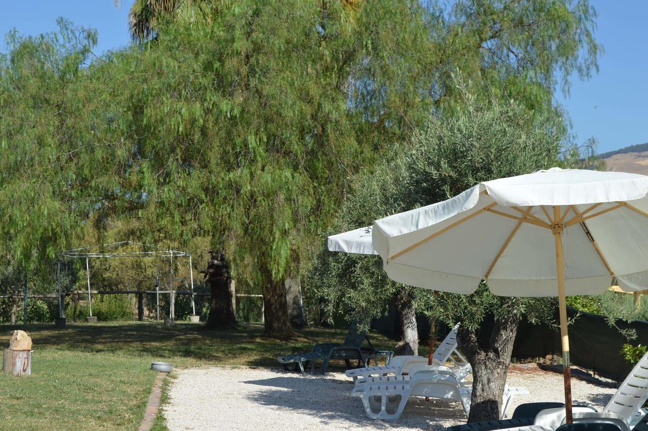 La Dolce Vita Regalbuto Exterior photo